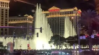 Caesar&rsquo;s Palace water fountain shoe #lasvegas 