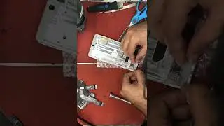 Easiest way to replace the S21+ screen #hastag #iphonemaster7 #s21plus #samsung 