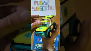LEGO City 60403 Emergency Ambulance
