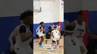Nic Codie (4-Star Texas Signee)  dominating the interior at Rumble in Plex 2023