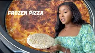 Baking a frozen pizza with the Ewant multifunction pressure cooker/halogen overhead oven