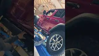 Jeep Wrangler Rubicon Electric Running Boards: AMP Research PowerStep