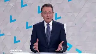Antena 3 Noticias | Ataque de risa de Himar Gonz&aacute;lez tras el chiste de Matias Prats - 21.09.2024