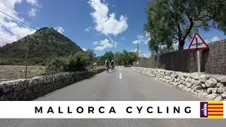 Mallorca Cycling in the sun, Stopped in Petra for Lunch