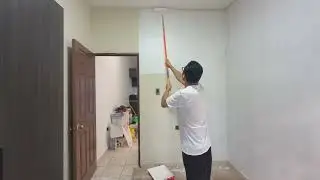 Santa Ana El Salvador pintando la casa 