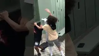 Slap boxing 🥊 in the bathroom #slapbattles #funny