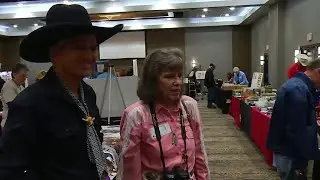 Classic TV show actors in Roanoke for western convention