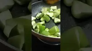 Aloo parwal ki sbji #Summerspecialrecipe #arvikahome  #Alooparwalkisbji