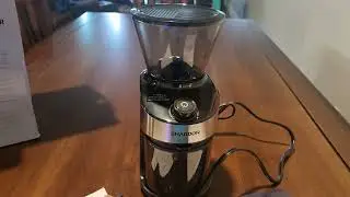 Coffee Grinder Burr Electric, Automatic Coffee Bean Grinder  40 Seconds Digital Timer Display,Black.