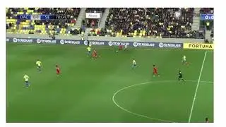 Player of the season in the season in the Slovakian Super League Edmund Addo with beautiful footwork