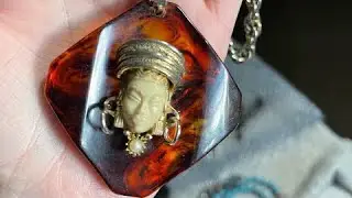 Unboxing a bundle I bought from a stranger .  How did I do?  #jewelryunboxing #findingtreasure