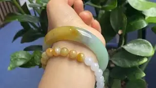 1月25日14:00-20:00【翡翠直播】翡翠手鐲feicui  live緬甸翡翠玉石珠寶吊墜掛件全球直播代購戒指項鍊戒面手鍊配飾蛋面帝王綠玉器天然翡翠微信：hwfc99 Line：bzzb666