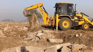 JCB 3dx machine dwara | pathar ko kis tarah Se nikala ja raha hai 😱 | only 15 sal ka operator 😱