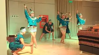 Peruvian Folk Dancing in the Hotel 2
