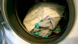 How to get the pee smell out of sheets and clothes