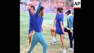 SYND 5-4-70 BRAZILIAN WORLD CUP FOOTBALL TEAM IN TRAINING