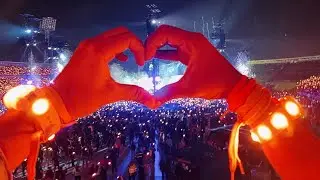 Coldplay - Yellow - Bogot&aacute; Live 2022