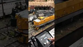 Mr Barry Bogs AMAZING D&RGW G/Gn3 layout! Scratchbuilt-by hand! Pt-5: the Krauss-maffei locomotives!