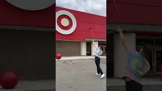Знак &laquo;Бросай вантуз в цель&raquo; 🎯🪠