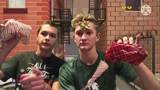 Wrapped Controller Battle!! | Christmas Special