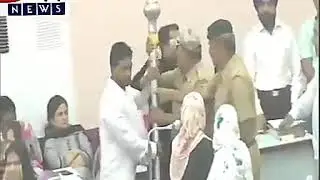 Fight between Aimim corporators and security