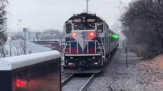 Trains at Rutherford station