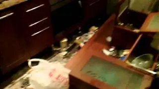 ОЯЕБУ!!! КРОВАВАЯ ЖЕСТЬ.КУХНЯ РАЗБИЛАСЬ