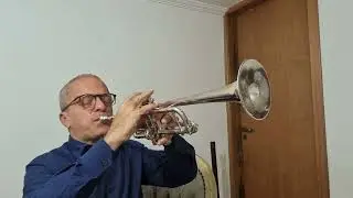 HINO 457.  COMIGO ESTÁ JESUS. SOLO DE TROMPETES E ORQUESTRAÇÃO: FERNANDO LOPEZ.