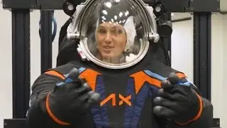 Mind blowing scuba girls in latex full face gas masks and scuba diving gear dresses