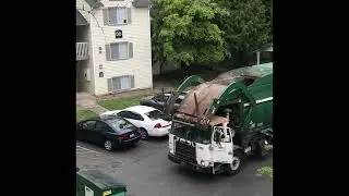 Garbage Truck #usa#us#america#truck#vlog#cleaning#clean#technology#youtube