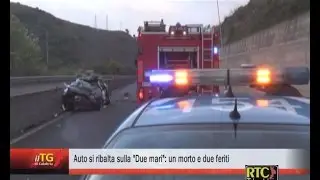Auto si ribalta sulla 