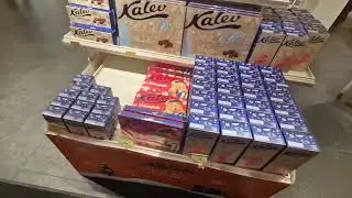 Эстония. Рынок Балтийского Вокзала в Таллинне. Balti Jaama Turg.