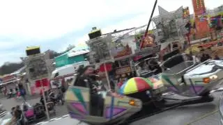 Break Dance (Hentrich) - Innenfahrt/Onride [Kassel - Fr&uuml;hlingsfest 2017]