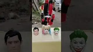 Харли Куинн выбирает голову Супермена #marveltoys #superhero #hulk
