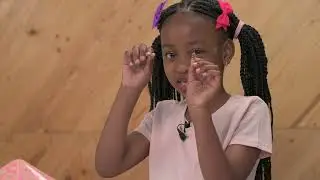 Toys R Us Youtube Star Liwa unboxes the Barbie Colour Reveal Foam Doll
