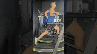 So many ways to USE the CURVED TREADMILL #everfitshort #curvedtreadmill #runningphysio