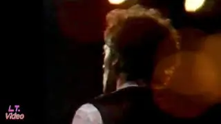 Bruce Springsteen - I&acute;m On Fire (Tunnel Of Love Express Tour, Ost Berlin 1988)