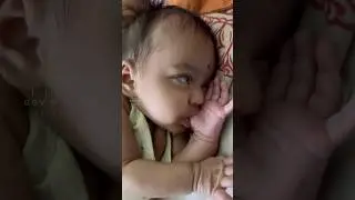 Her first self-comfort moment 🥹 | Day 46 Milestone #babygrowth #milestones #parenting #newborncare
