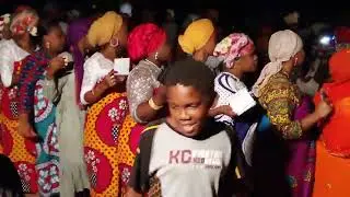 tari de djamila et Aboubacar massimoni