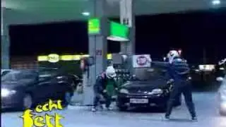 Abrutis en station service