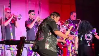 Kc and the Sunshine band  give it up noe