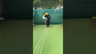 How to play the perfect forward defense. #battingmasterclass #trogoncricket #battingmastery #cricket