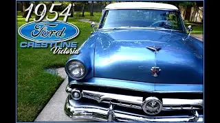 1954 Ford Crestline Victoria