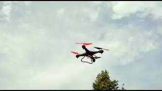 Vliegen met Gear 2 play drone van Doki (Oki en doki)
