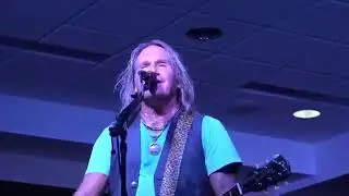 Foghat w/ Ponzi Scheme @ St. Croix Casino Danbury, WI