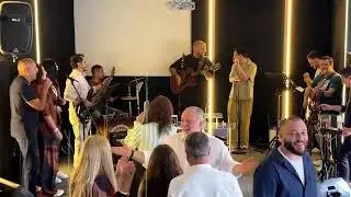 INSIDE CHURCH - Domingo 14/12/25