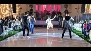 TEN CUIDADO🔥COREOGRAFÍA @PIT BULL Esta QUINCEAÑERA te dejará con la boca abierta 🤯 MEGA MIX EN XV