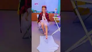 🎨 Ta-da! The FUNNIEST WAY to CREATE ART &mdash; Just STOMP and PRINT! 😄👕 #shorts #fun