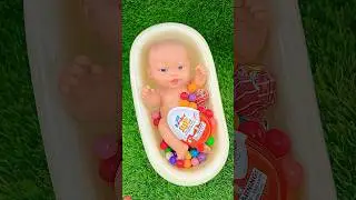 Rainbow Swirls: Lollipops & Gum Balls in a Glitter Bath