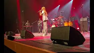 Chantre  Emmanuelle Live - Concert Deborah Lukalu à Québec